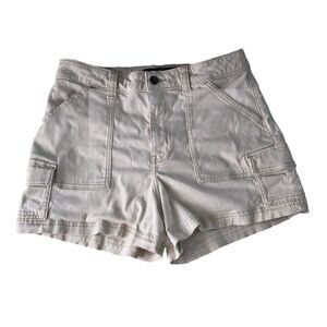 Hollister California Ultra High-Rise Mom Shorts 3" Cargo Ivory Size 9/8 W 29